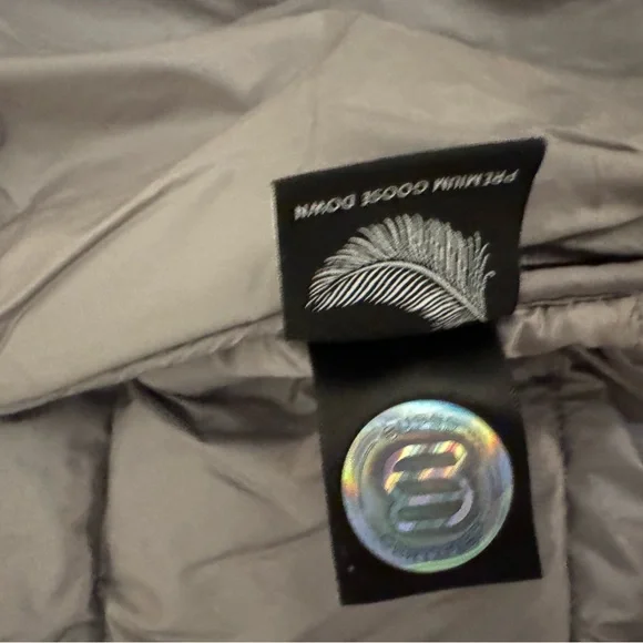 Aritzia Super Puff - Lavender - Picture 5 of 6